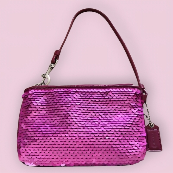 Coach Poppy Sequin Sweetheart Wristlet - Picture 2 of 8